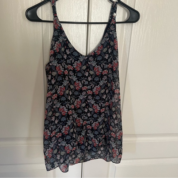Cabi Floral Tank - Picture 4 of 5